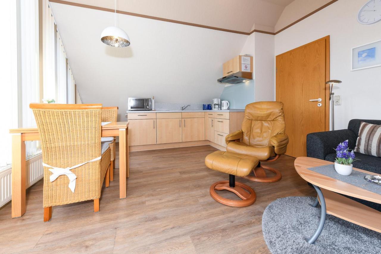 Ferienwohnungen Haus Sternenlicht エセンス エクステリア 写真