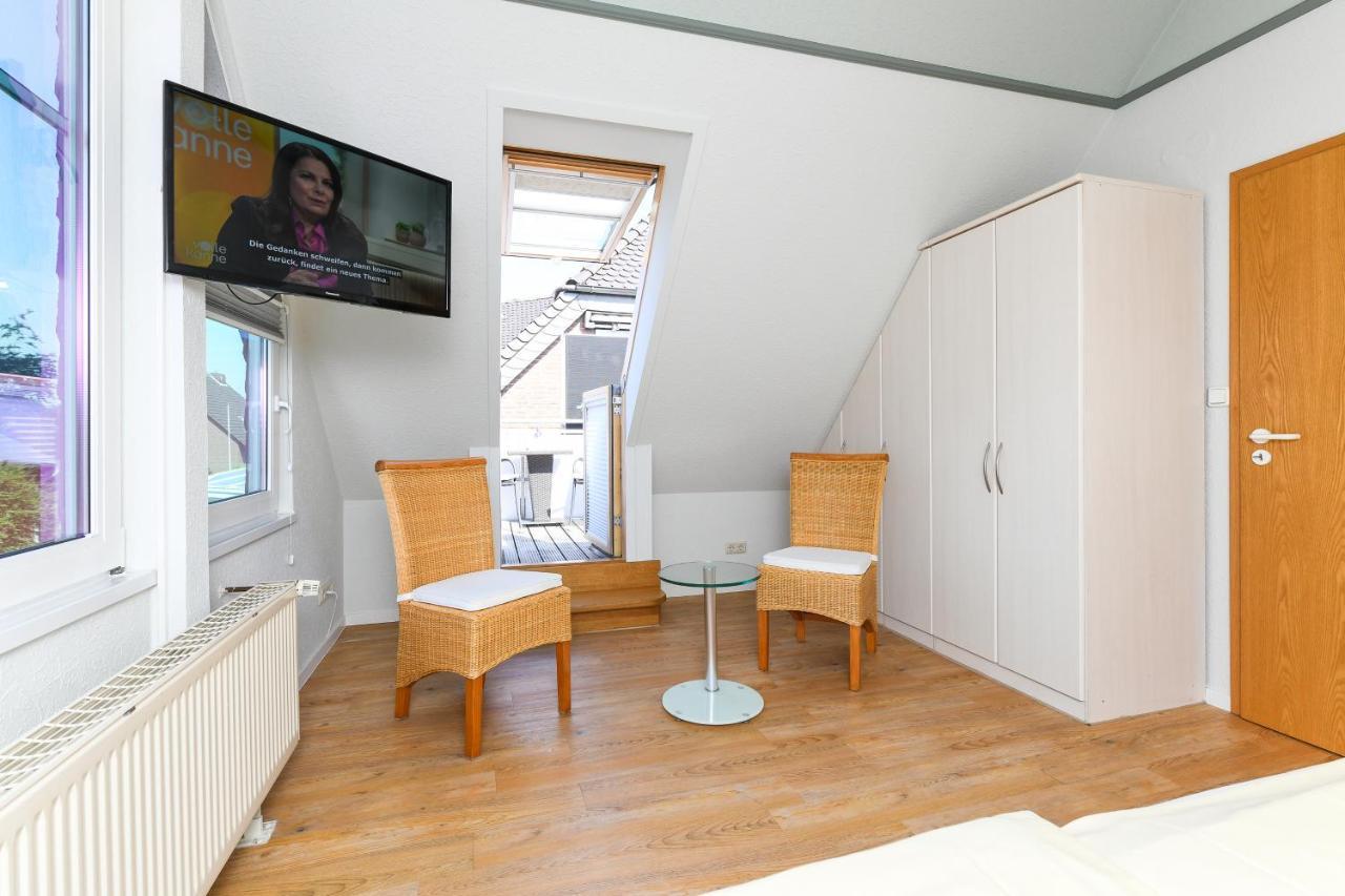 Ferienwohnungen Haus Sternenlicht エセンス エクステリア 写真