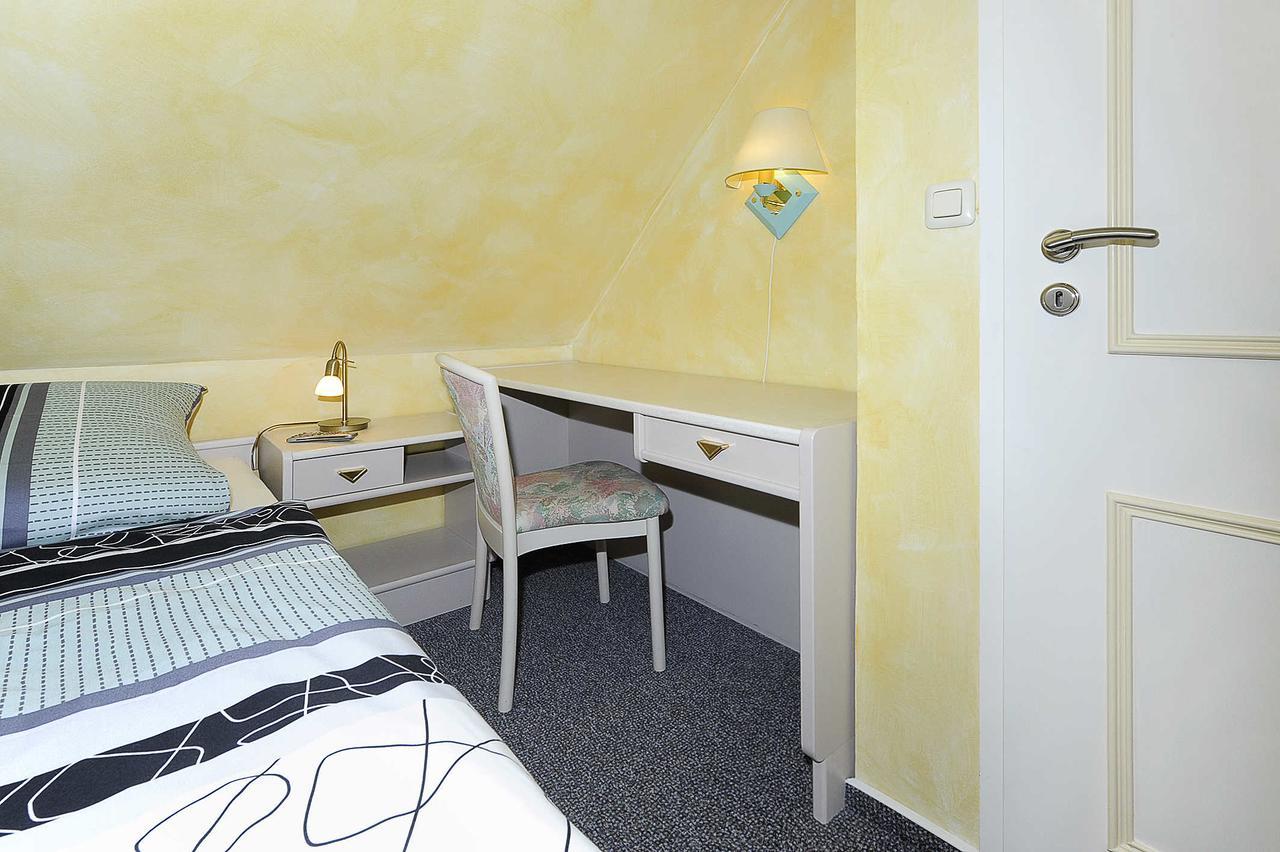 Ferienwohnungen Haus Sternenlicht エセンス エクステリア 写真