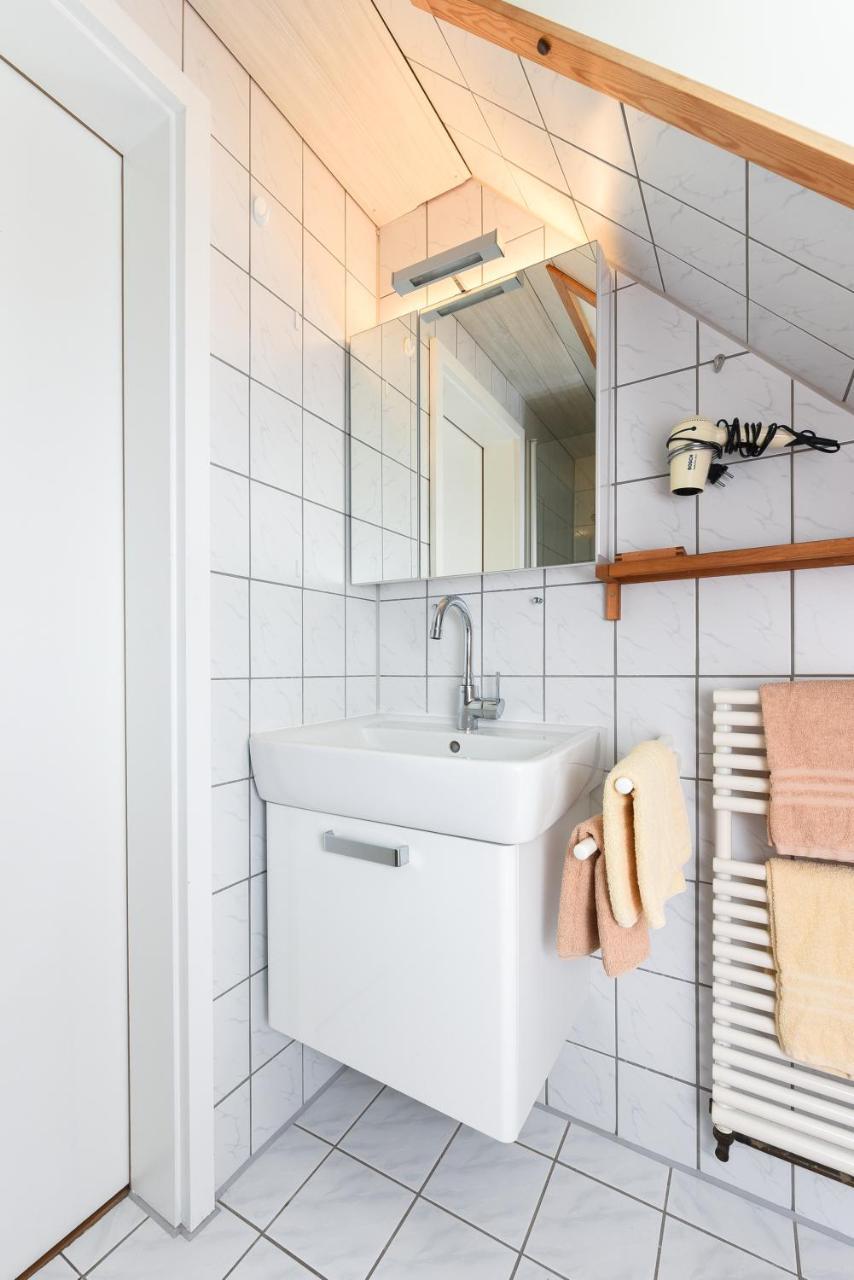 Ferienwohnungen Haus Sternenlicht エセンス エクステリア 写真
